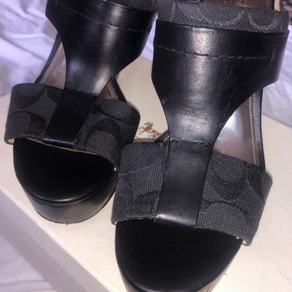 Coach Wedges - Picture 3 of 4